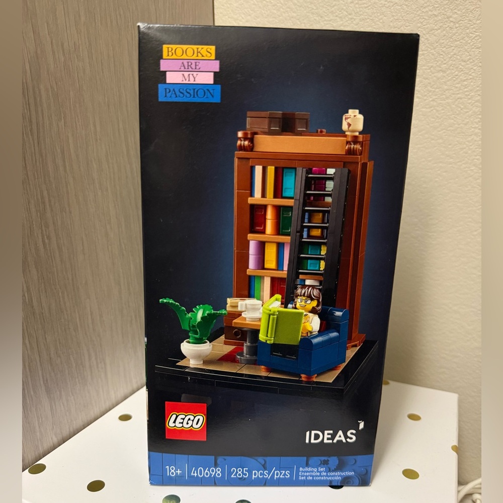 LEGO Ideas Books Are My Passion 40698